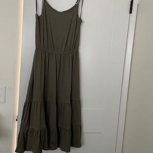 Maxi dress with tags, never worn